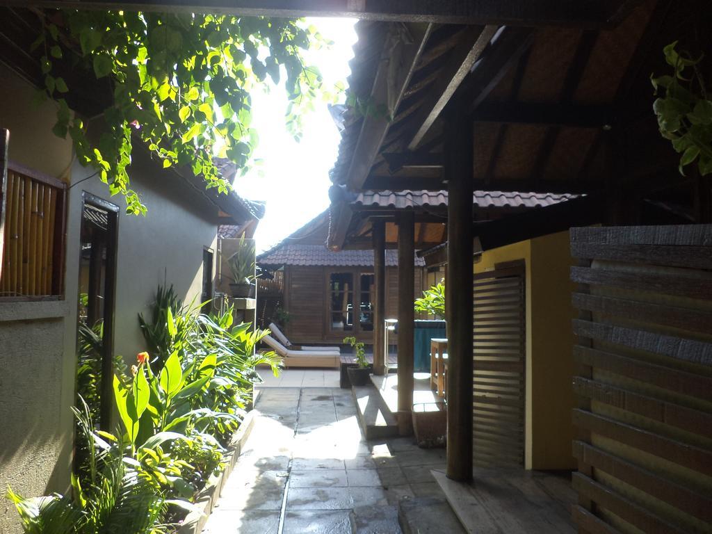 Drupadi Bungalows Gili Trawangan Exterior photo